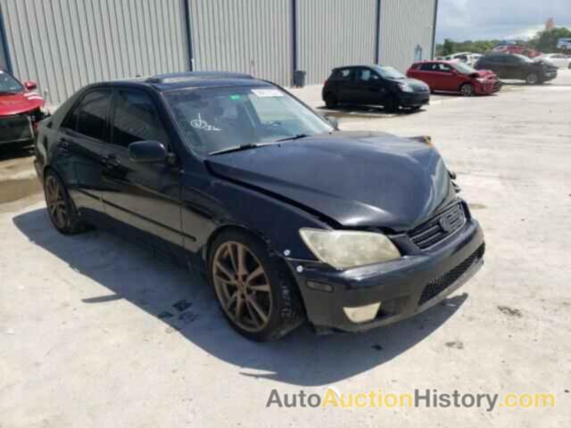 LEXUS IS 300, JTHBD192720056235