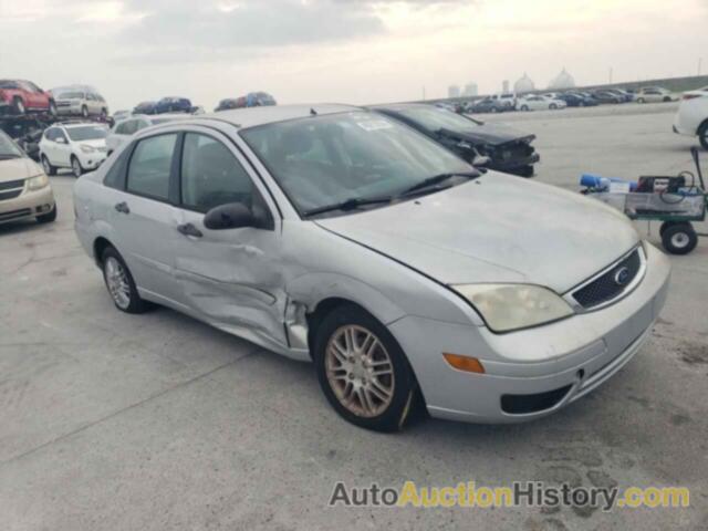 FORD FOCUS ZX4, 1FAFP34N76W208546