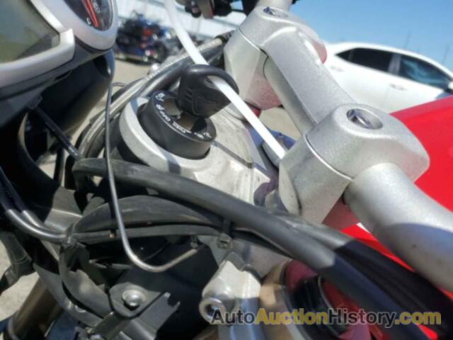 TRIUMPH MOTORCYCLE SPEEDTRIPL ABS, SMTN01PK3FJ674036