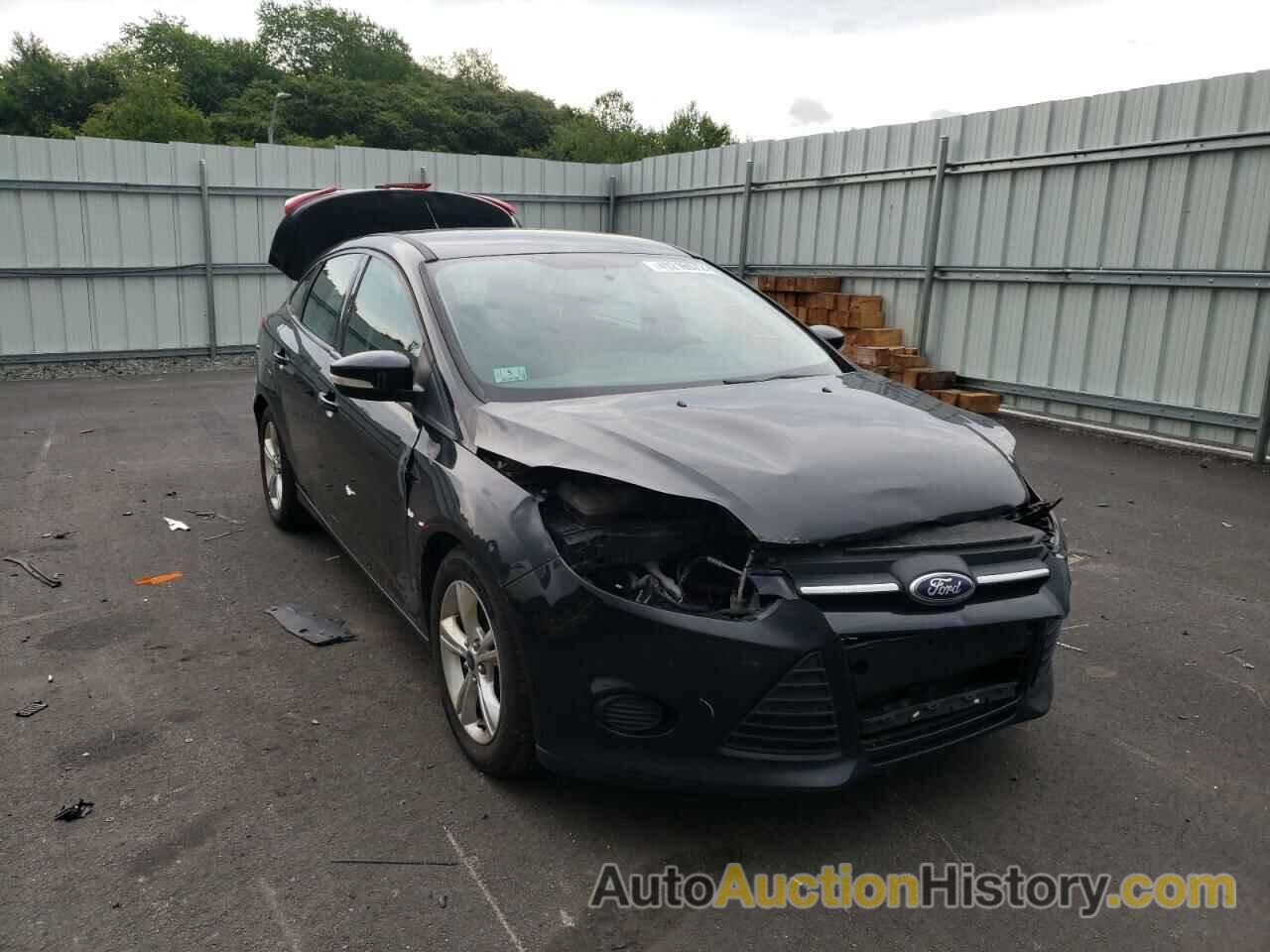 2014 FORD FOCUS SE, 1FADP3F24EL141284