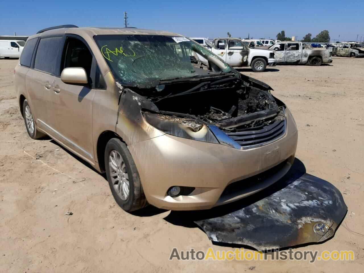 2011 TOYOTA SIENNA XLE, 5TDYK3DC4BS140555