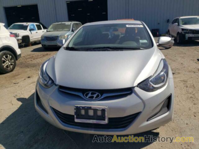 HYUNDAI ELANTRA SE, KMHDH4AE9GU481232