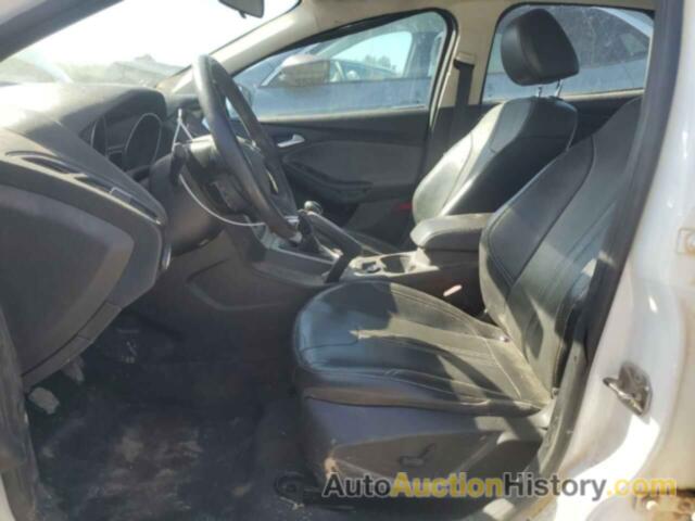 FORD FOCUS SE, 1FADP3F28DL249857