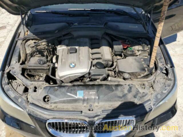 BMW 5 SERIES I, WBANE73587CM48421