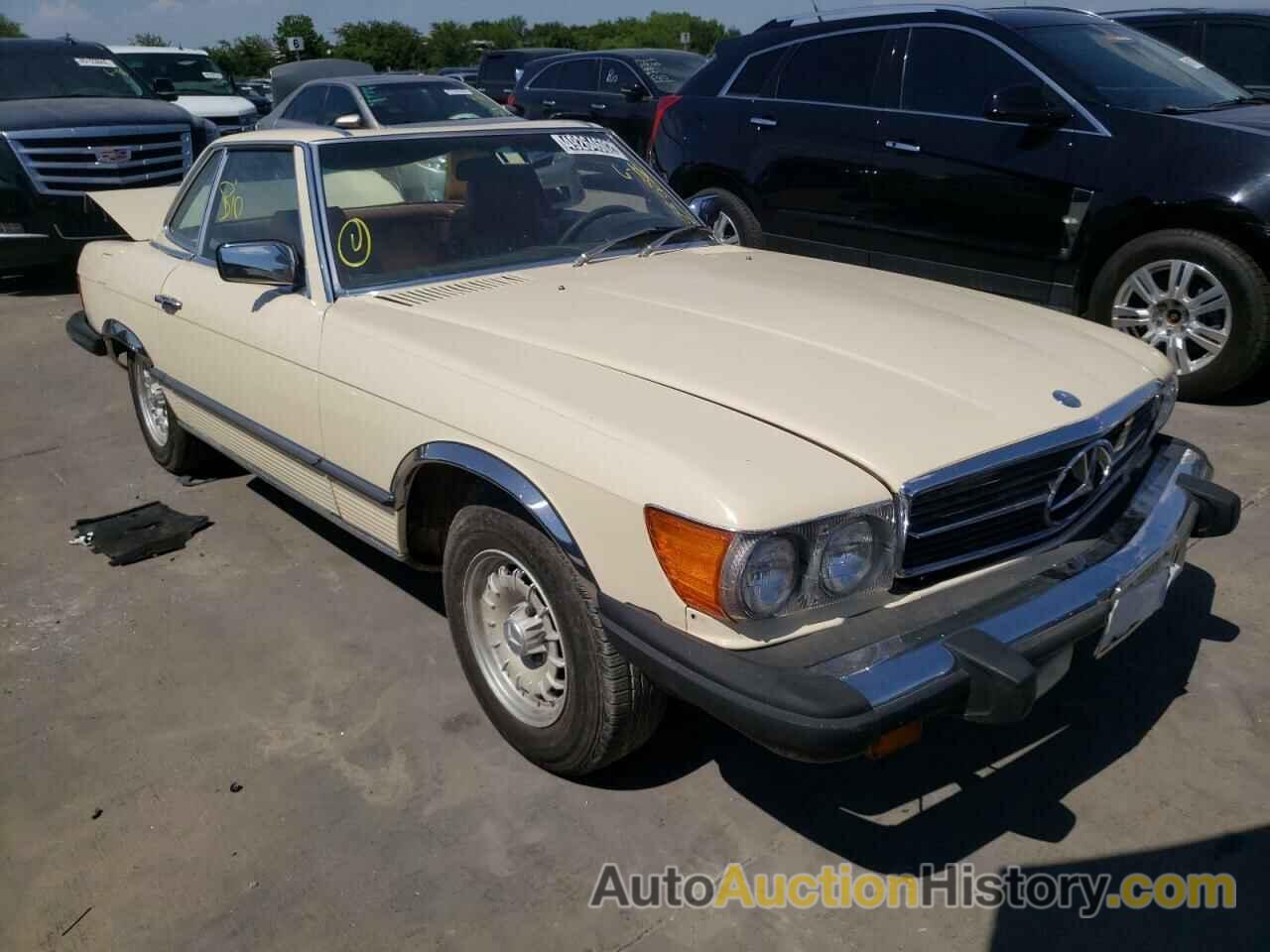 1980 MERCEDES-BENZ 450-CLASS, WDB10704412062471