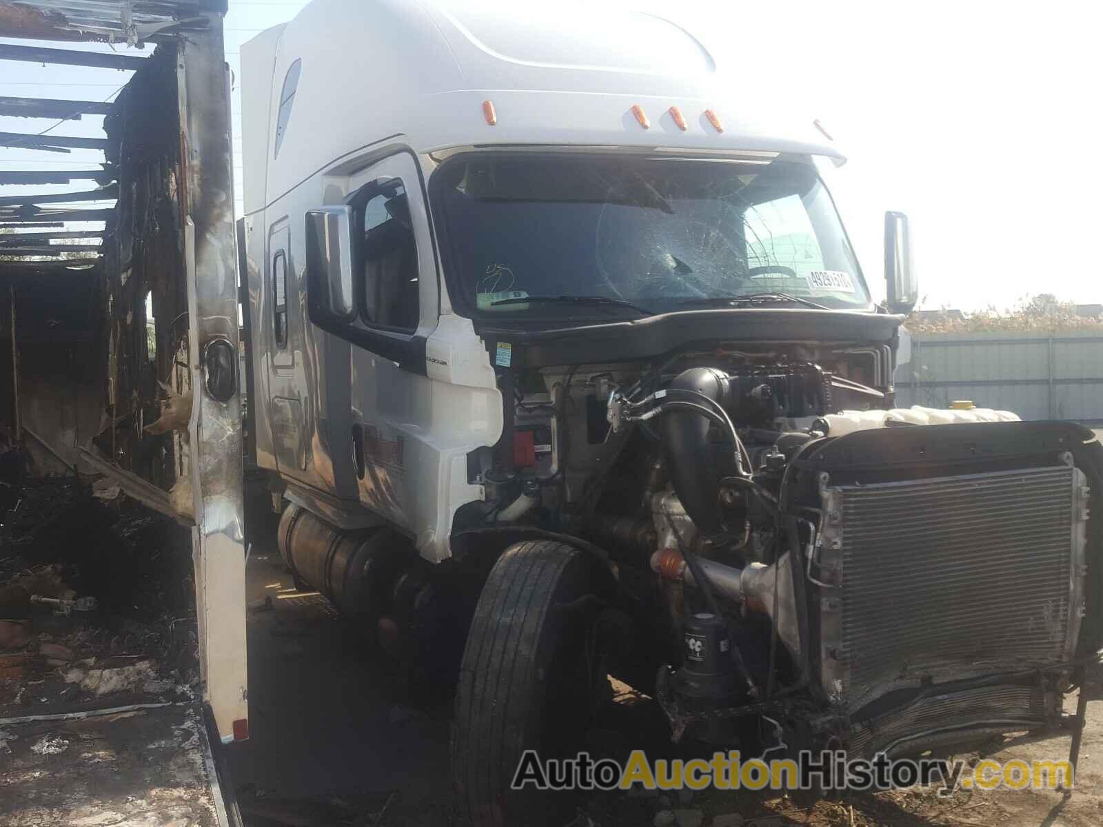 2019 FREIGHTLINER CASCADIA, 1FUJHHDR0KLKM7260