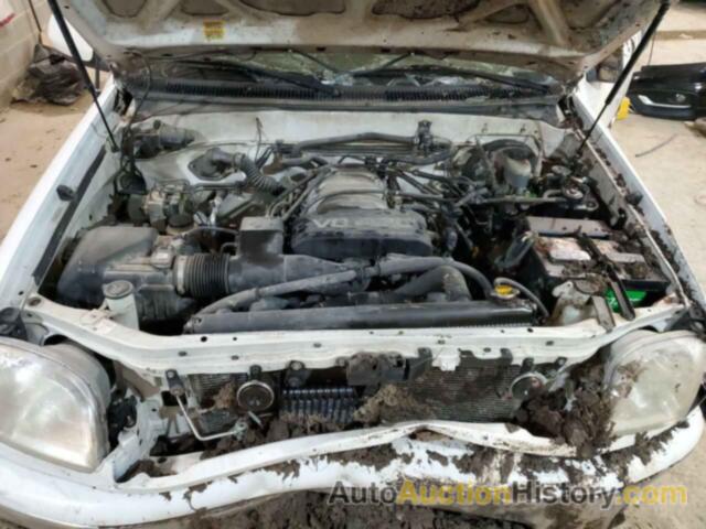 TOYOTA TUNDRA ACCESS CAB LIMITED, 5TBBT4810YS084469