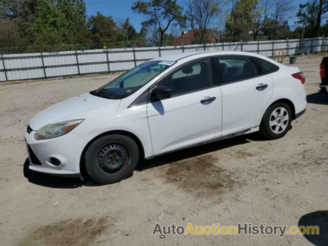 FORD FOCUS S, 1FADP3E22EL104641