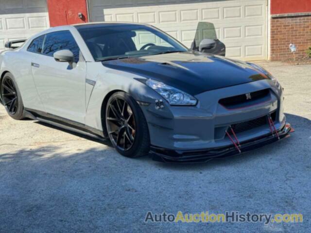 NISSAN GTR BASE, JN1AR5EF2AM230916