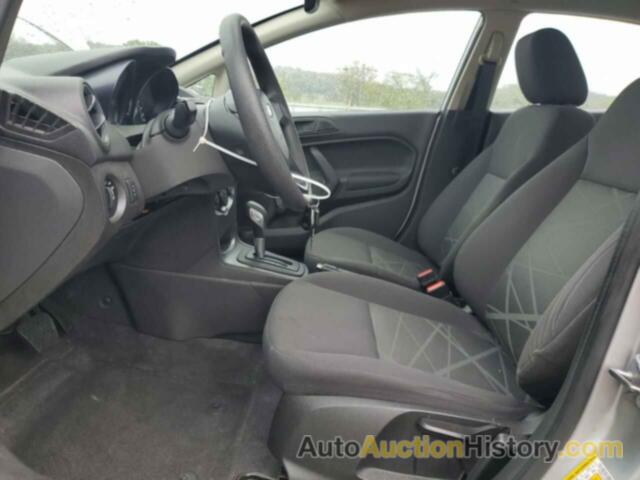 FORD FIESTA S, 3FADP4AJ5FM122828