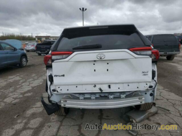 TOYOTA RAV4 XLE PREMIUM, 2T3A1RFV3LW111196