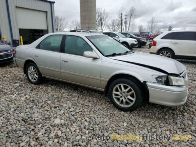 TOYOTA CAMRY LE, 4T1BF22K01U966968