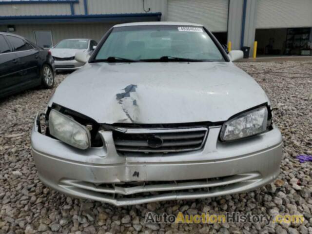 TOYOTA CAMRY LE, 4T1BF22K01U966968