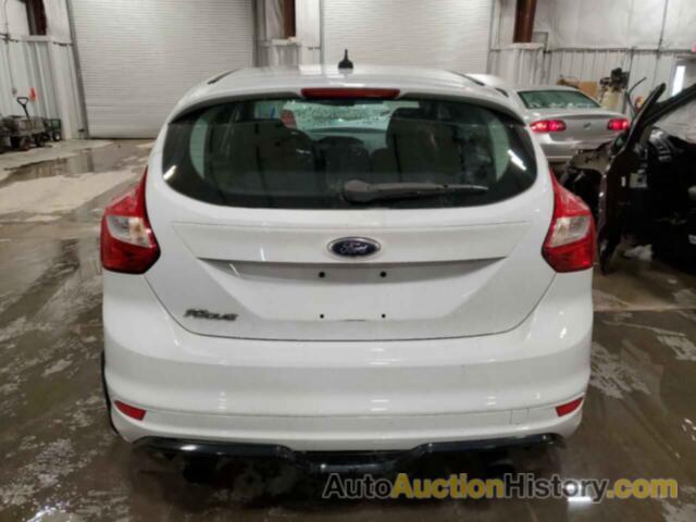 FORD FOCUS SE, 1FAHP3K28CL441477