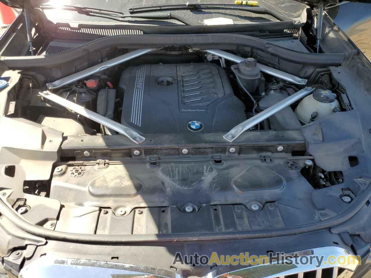 BMW X5 XDRIVE40I, 5UXCR6C50KLK85053