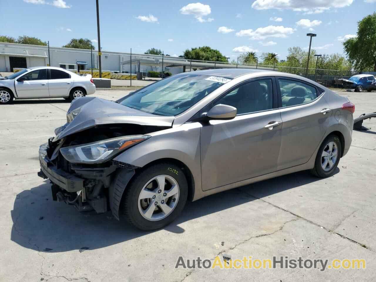 2015 HYUNDAI ELANTRA SE, 5NPDH4AEXFH561359