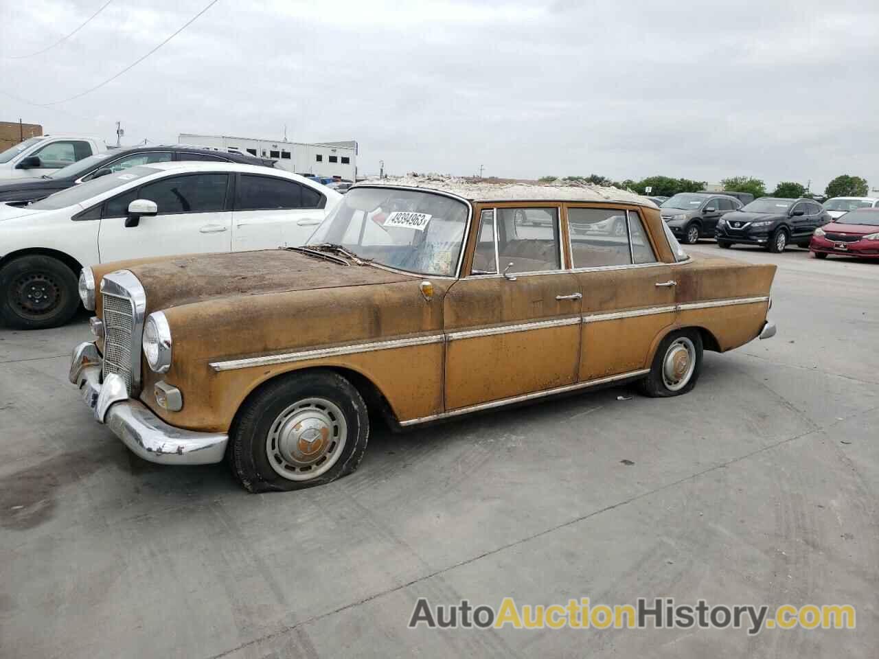 1965 MERCEDES-BENZ 190-CLASS, 190C091081F