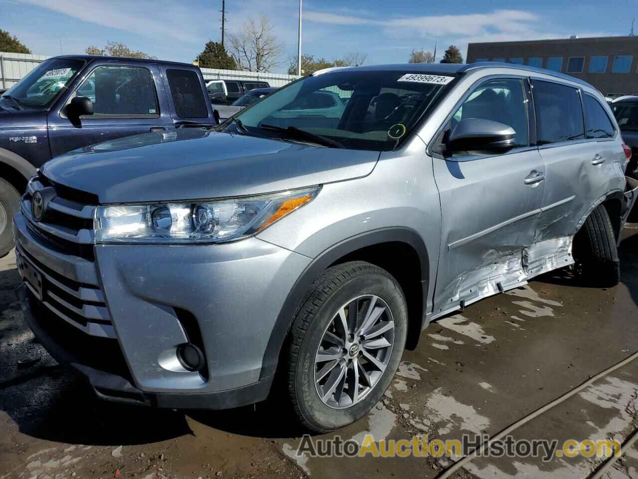 2017 TOYOTA HIGHLANDER SE, 5TDJZRFH1HS464113