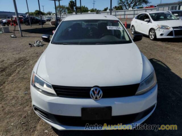 VOLKSWAGEN JETTA BASE, 3VW2K7AJXEM411247