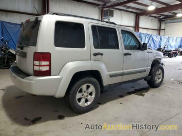 JEEP LIBERTY SPORT, 1J8GN28K09W555597