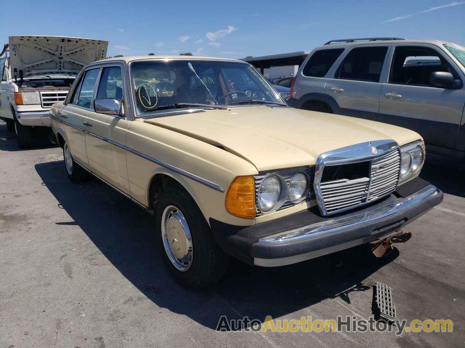 1977 MERCEDES-BENZ UK, 12313012052391