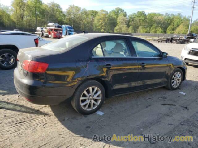 VOLKSWAGEN JETTA SE, 3VWDP7AJ3DM376432