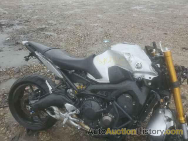 YAMAHA FZ-07/09, JYARN33E6FA005543