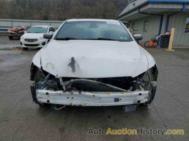 FORD TAURUS LIMITED, 1FAHP2J85GG101931