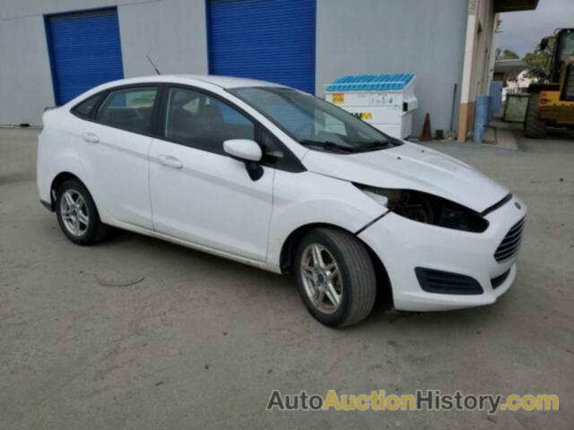 FORD FIESTA SE, 3FADP4BJ1KM130384