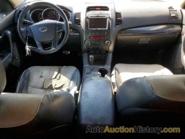 KIA SORENTO EX, 5XYKUDA20BG044338