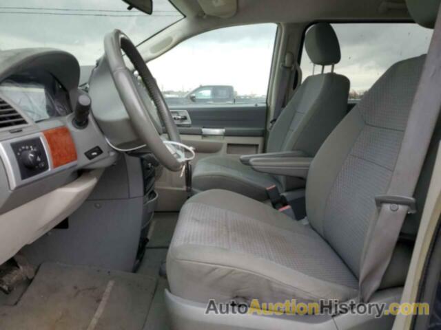 CHRYSLER MINIVAN TOURING, 2A8HR54P48R611463