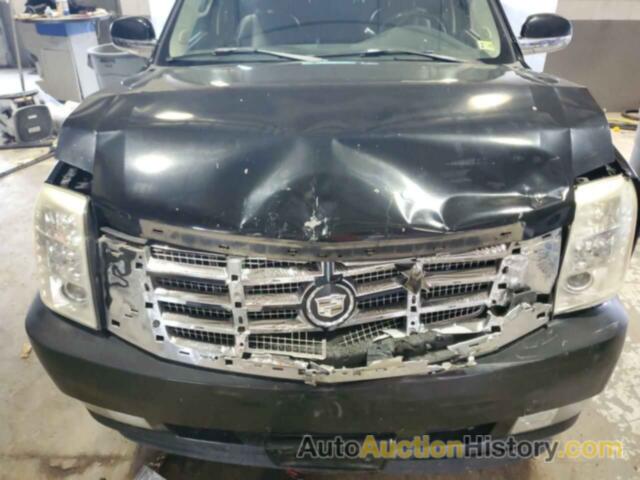 CADILLAC ESCALADE LUXURY, 1GYFK63827R318291