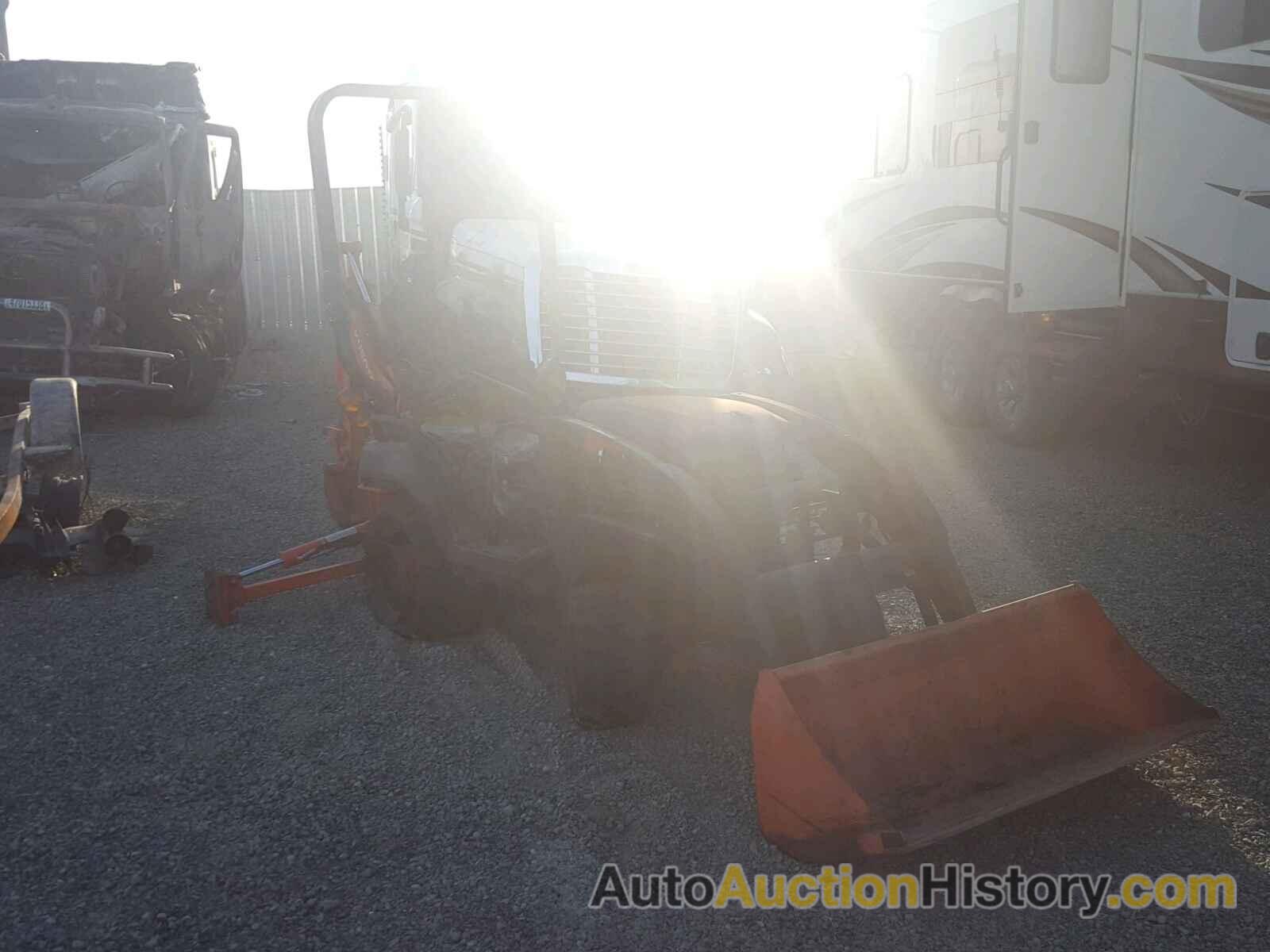 2000 TRAC TRACTOR, TRACTORB1LL0SALE