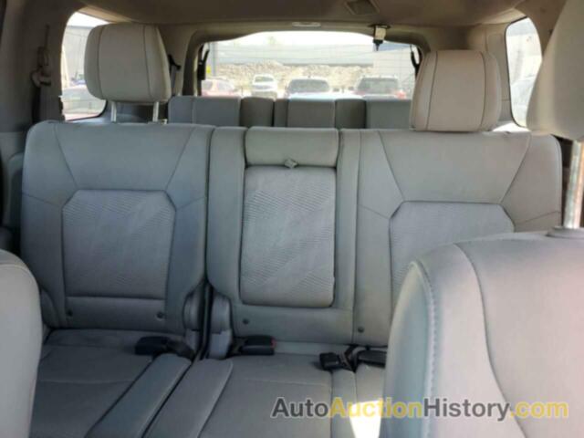 HONDA PILOT LX, 5FNYF3H21EB005032