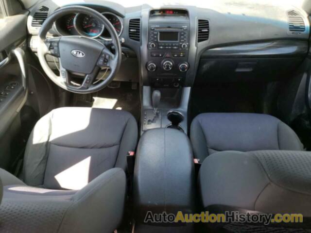 KIA SORENTO BASE, 5XYKT3A68CG231196