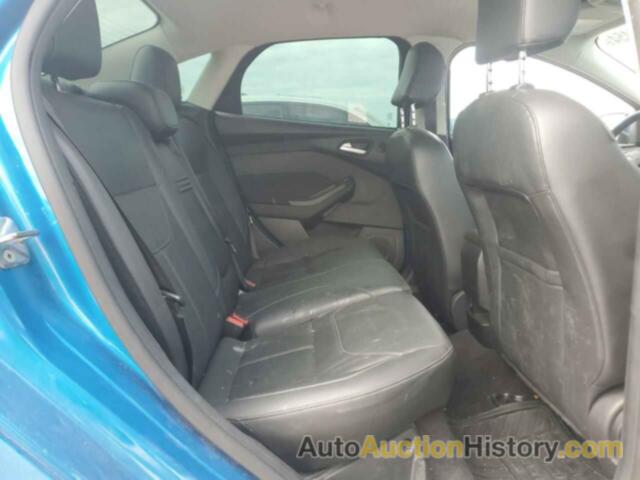 FORD FOCUS TITANIUM, 1FADP3J29GL225353