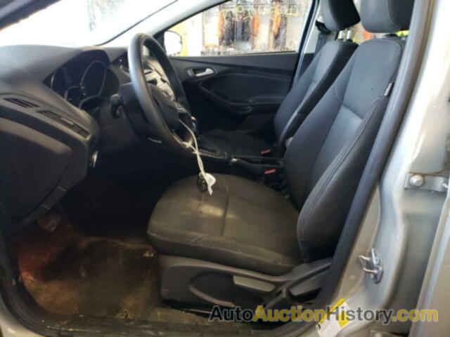 FORD FOCUS SE, 1FADP3K24FL226567