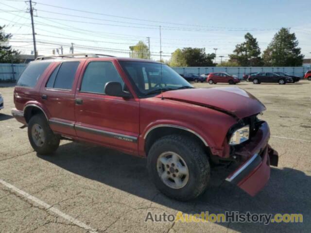 CHEVROLET BLAZER, 1GNDT13W3V2249197