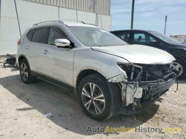 NISSAN ROGUE S, JN8AT2MV8KW379380