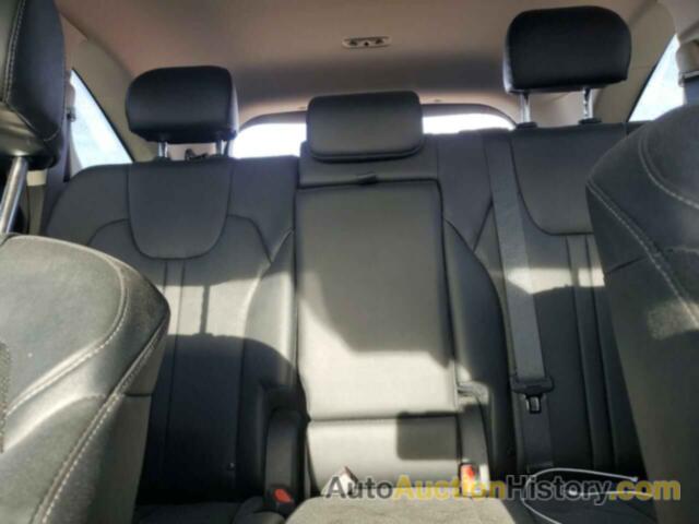 KIA SORENTO S, 5XYRL4LC2NG147000