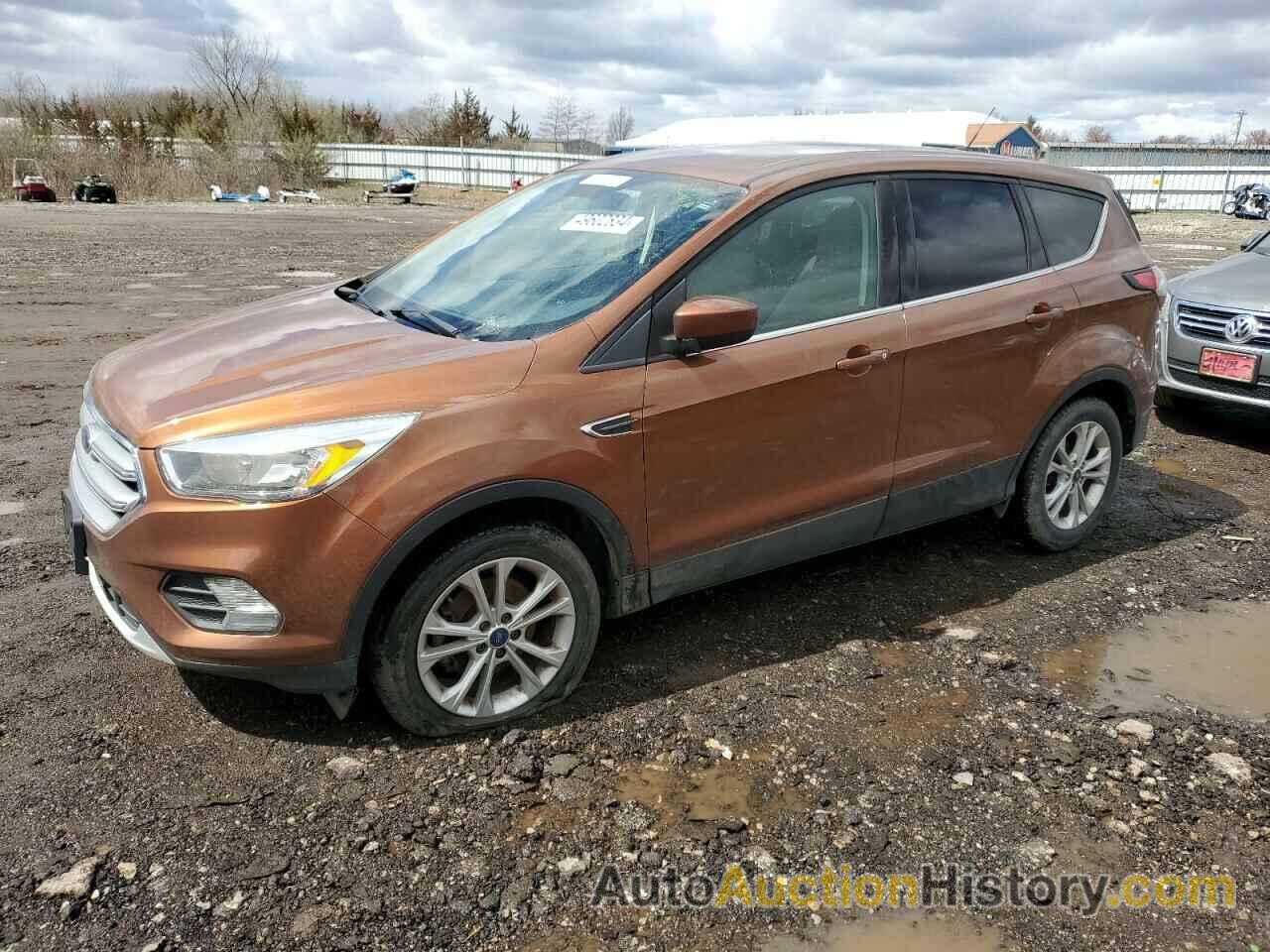 FORD ESCAPE SE, 1FMCU0GD9HUA40426