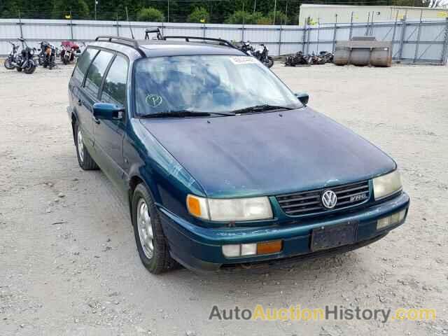 1996 VOLKSWAGEN PASSAT GLX, WVWFE83A2TE136622