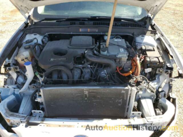 FORD FUSION SE HYBRID, 3FA6P0LUXJR177716