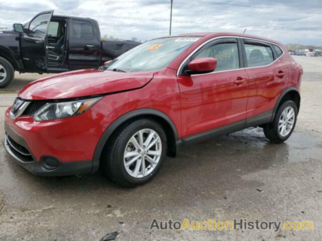 NISSAN ROGUE S, JN1BJ1CP2JW162685