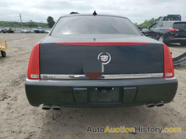 CADILLAC DTS, 1G6KD57Y89U132695