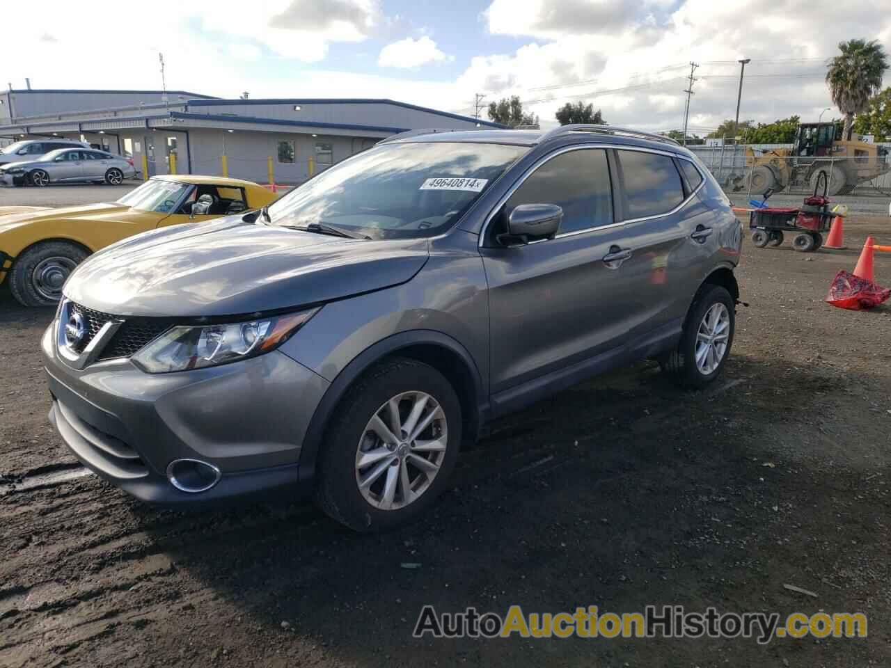 NISSAN ROGUE S, JN1BJ1CP7HW029835