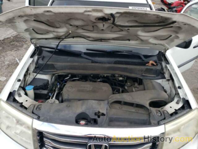 HONDA PILOT LX, 5FNYF3H2XCB012168