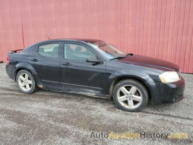 DODGE AVENGER SXT, 1B3LC56R88N283187