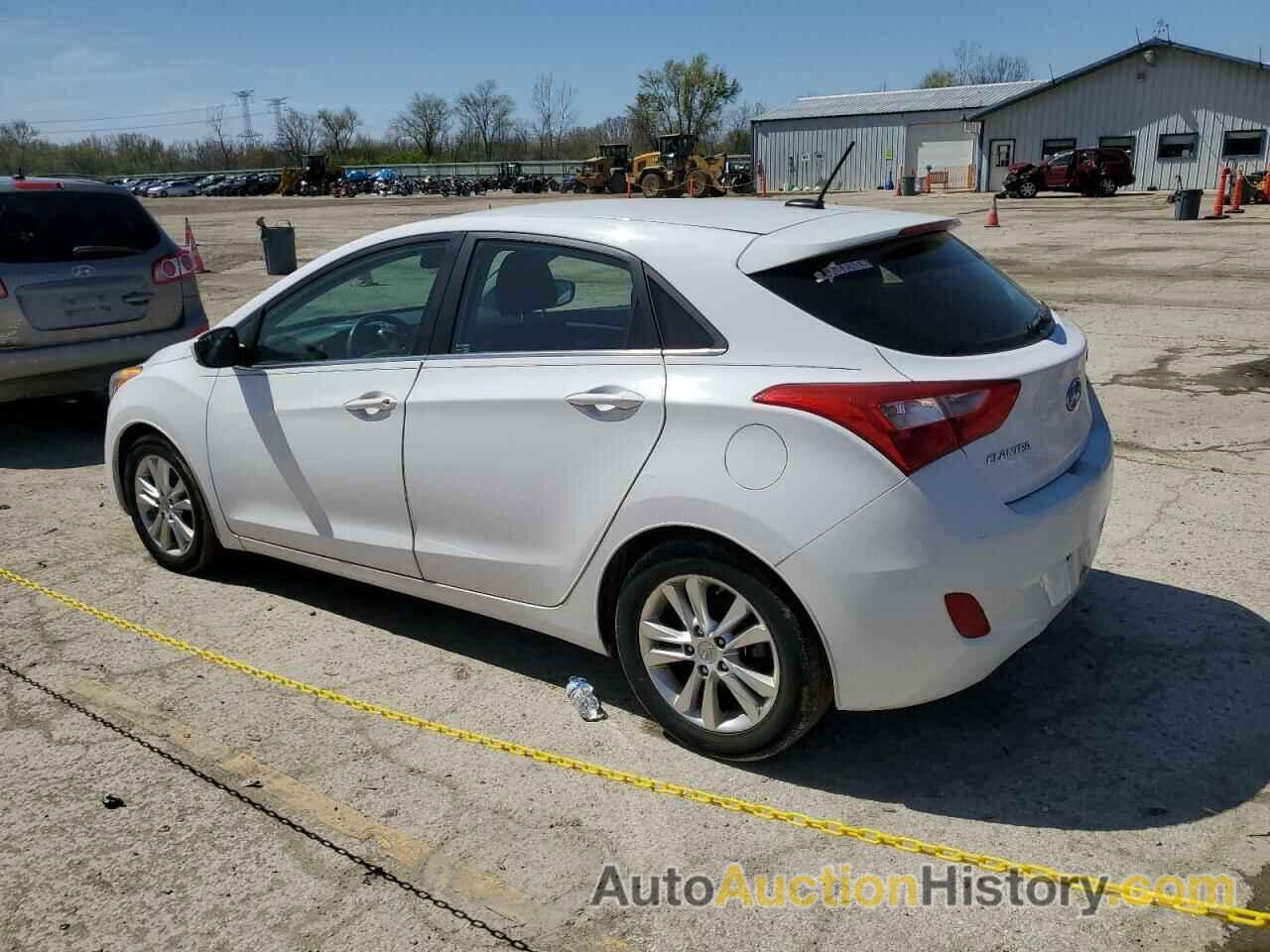 HYUNDAI ELANTRA, KMHD35LH6EU219130