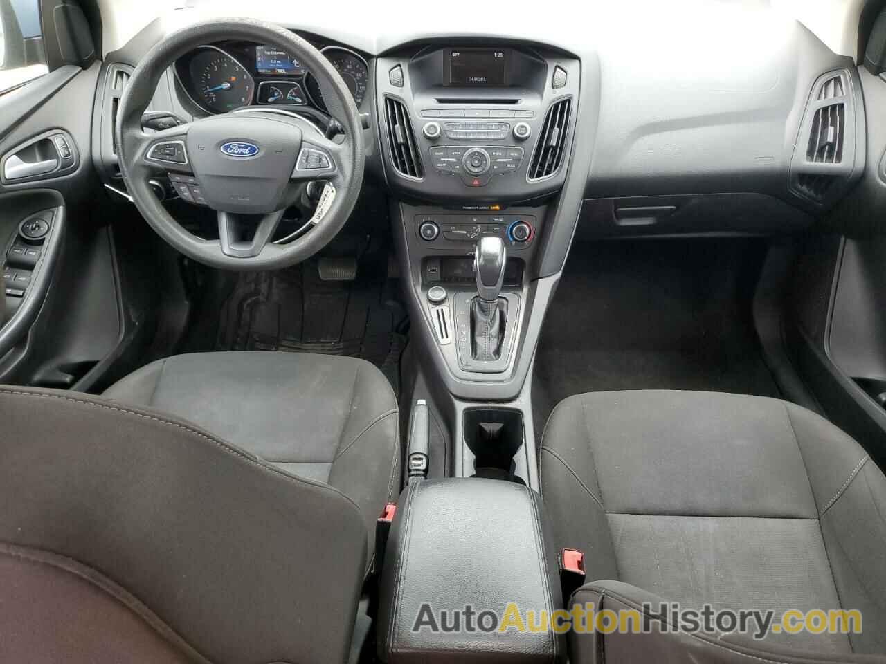 FORD FOCUS SE, 1FADP3F20FL243523